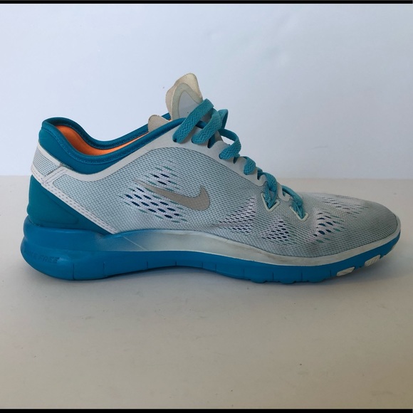 NIKE FREE 5.0 TR (White / Blue Lagoon) Crossfit - Picture 4 of 5